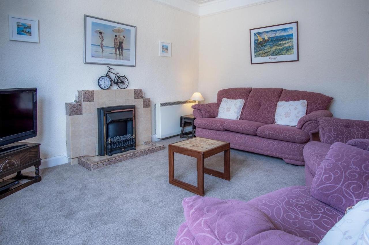 Dragons Den - 2 Bedroom Apartment - Tenby Eksteriør bilde